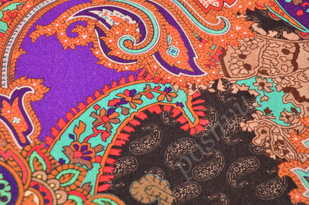 Яркая шерстяная ткань от Etro (Этро) с абстрактным принтом